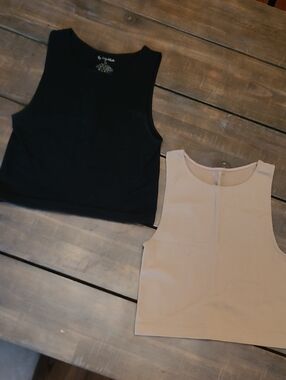 Women’s 2 Sleeveless Crop Tank Tops - Black and Light Beige